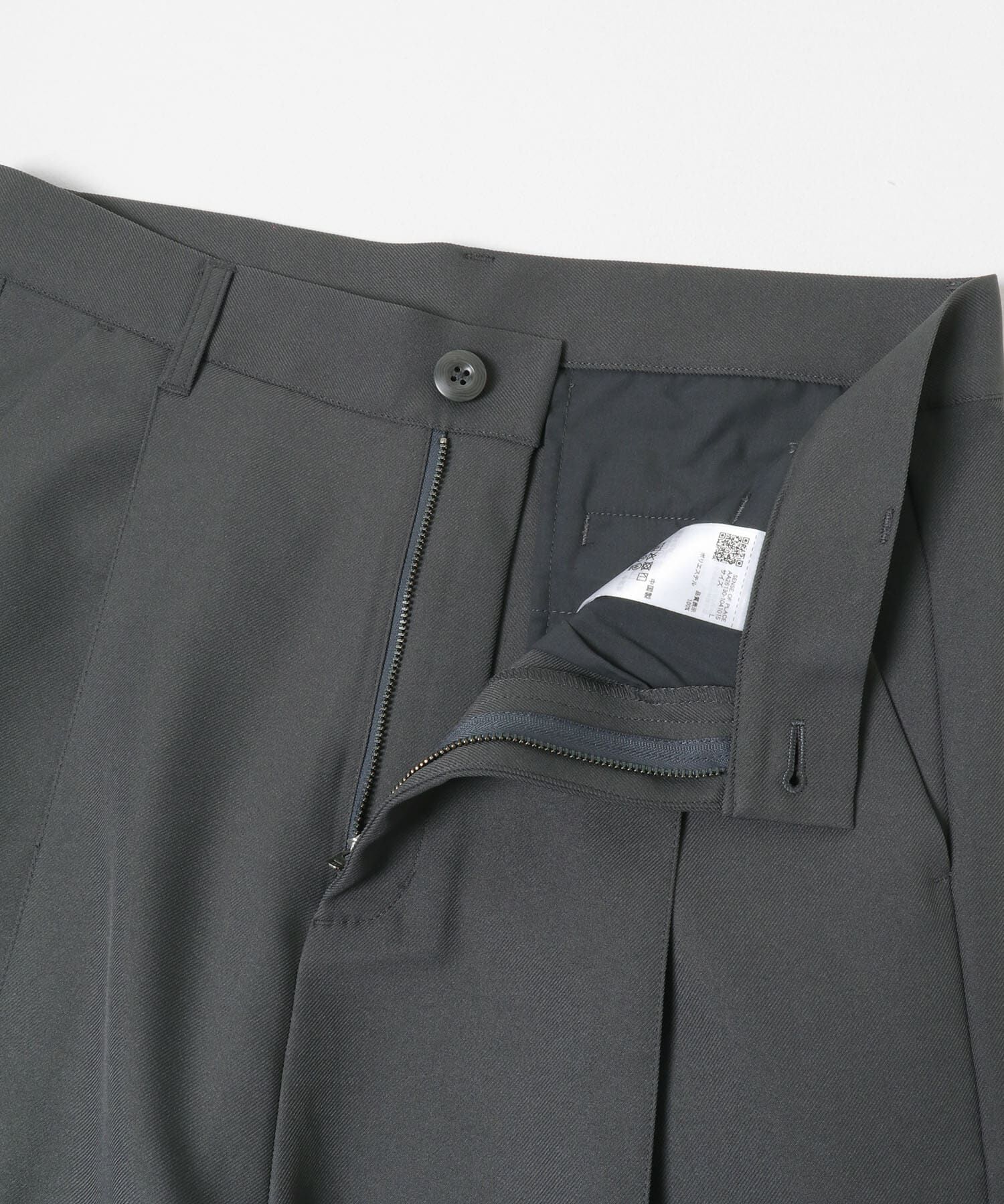 SENSE OF PLACE by URBAN RESEARCH「『撥水/防花粉』SKIN Proofタックワイドパンツ」|その他|