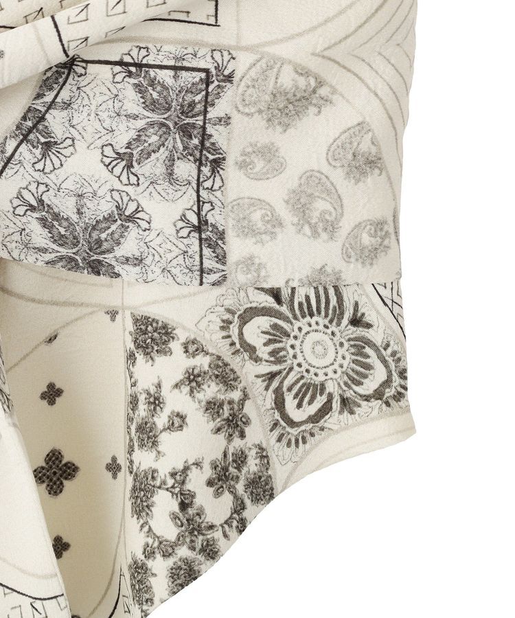 YECCA VECCA「スカーフ柄オーバーキャミ」|キャミソール|