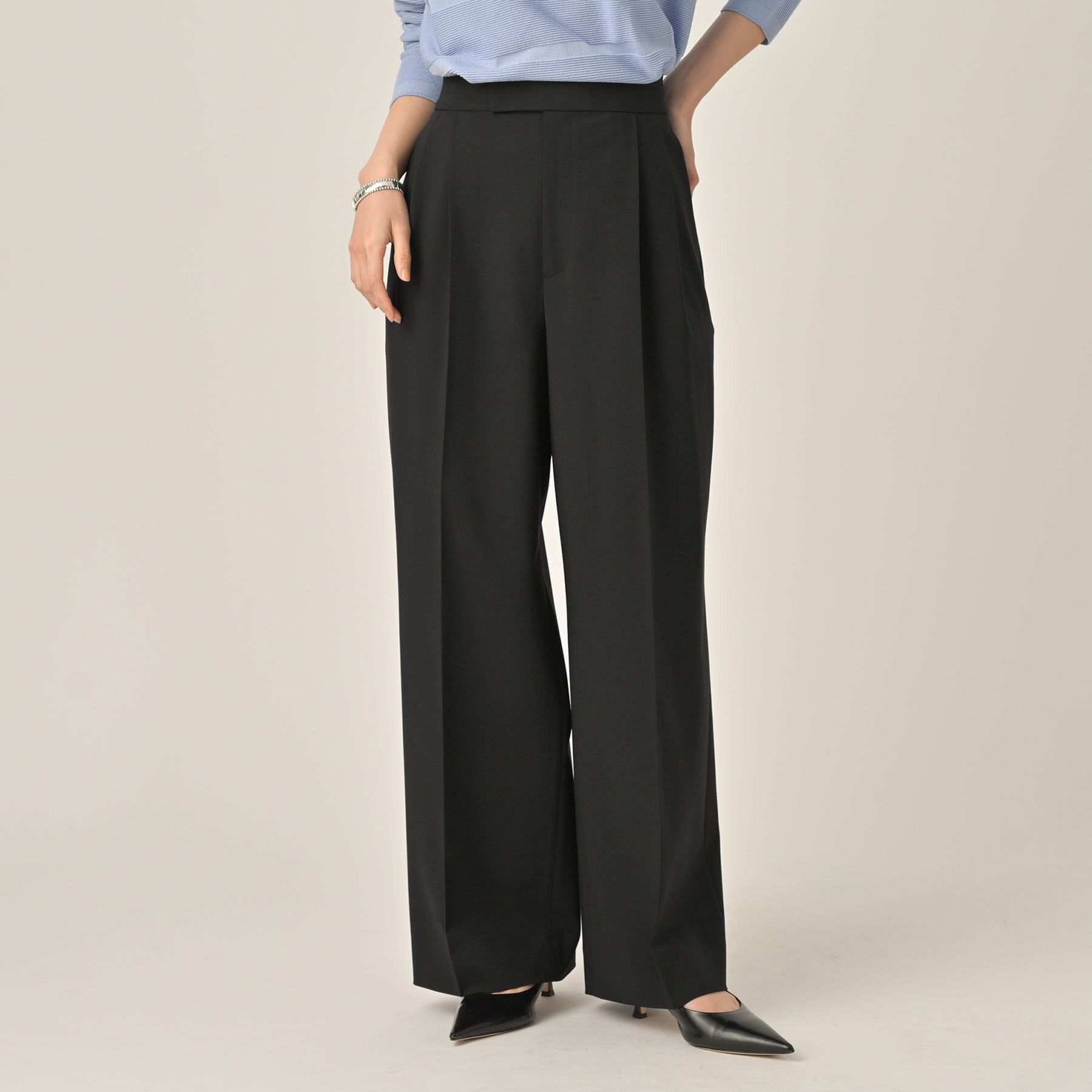 UNTITLED「ベーシックツータックパンツ」|その他|ブラック(019)