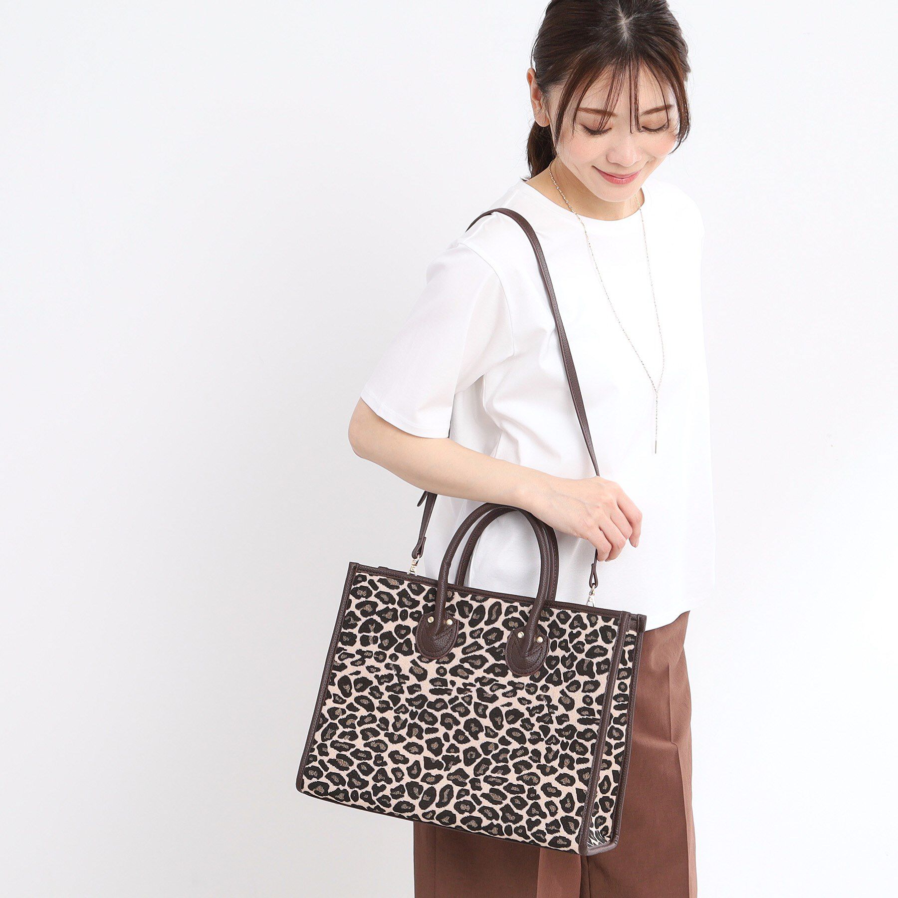 Reflect「【しっかり収納／ショルダー付き】レオパードジャカードバッグ」|トートバッグ|