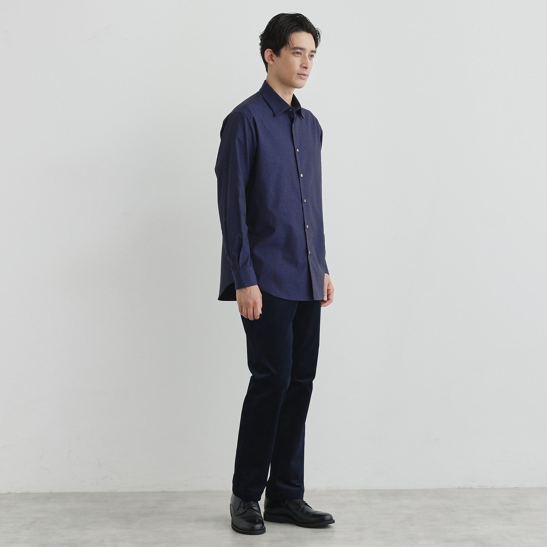 TAKEO KIKUCHI「ランダムロゴ ドビーシャツ」|シャツ・ブラウス|