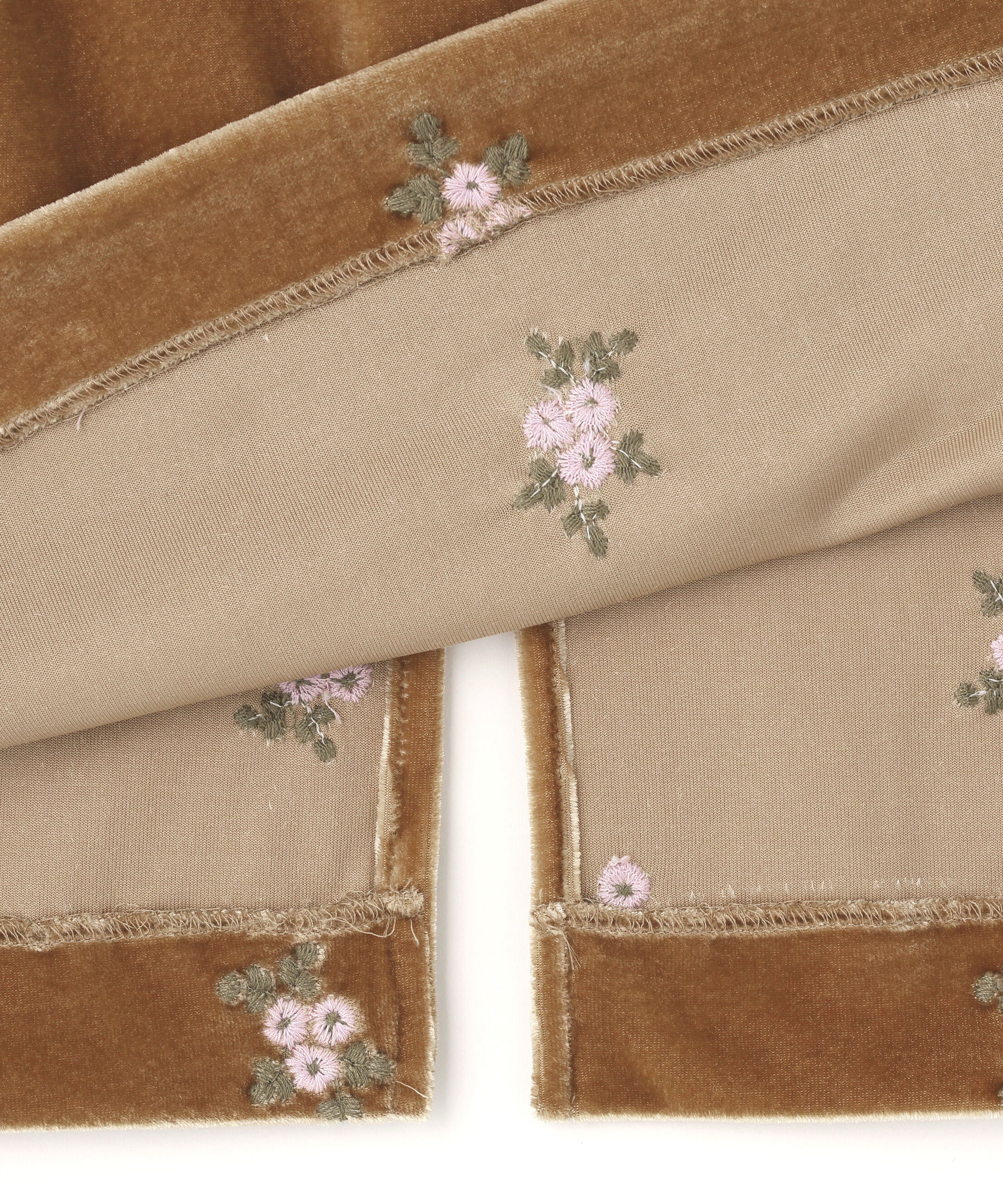  「フラワー刺繍ベロアスカート」|スカート|