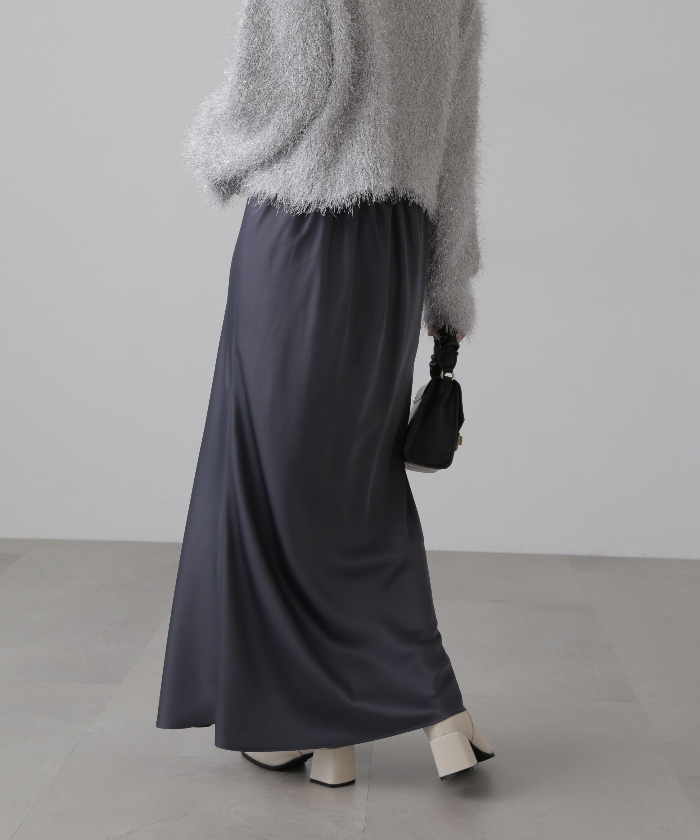  「サテンフレアスカート」|スカート|