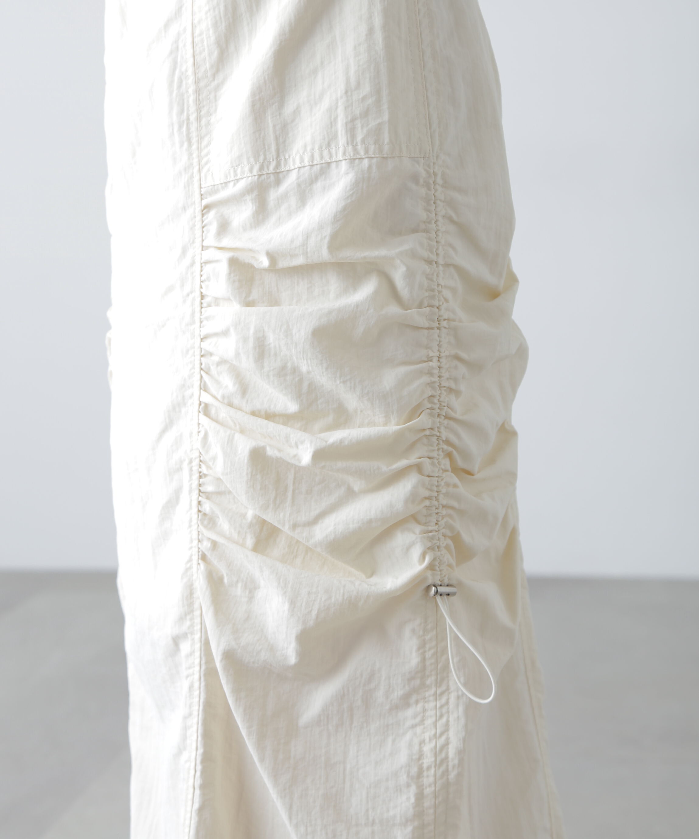  「サイドドロストナイロンスカート」|スカート|