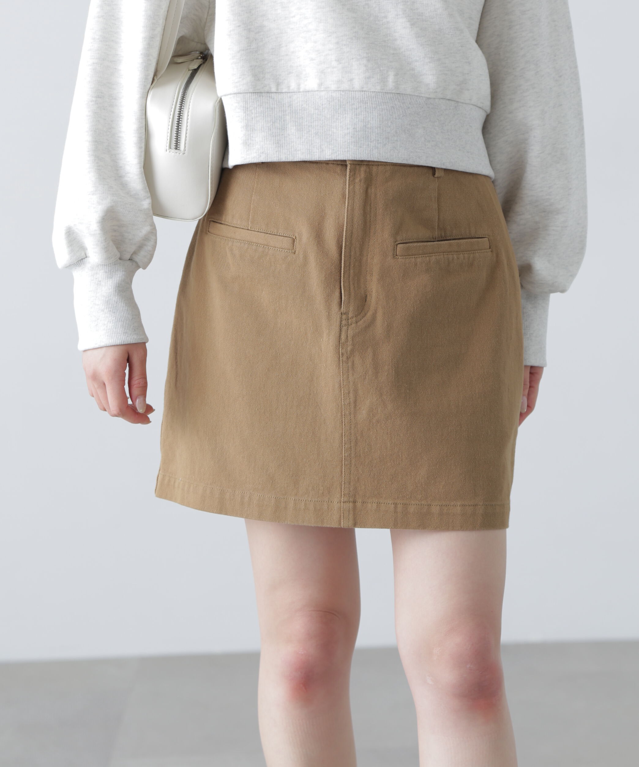  「〈セットアップ対応〉ウォッシュドミニスカート」|スカート|ベージュ