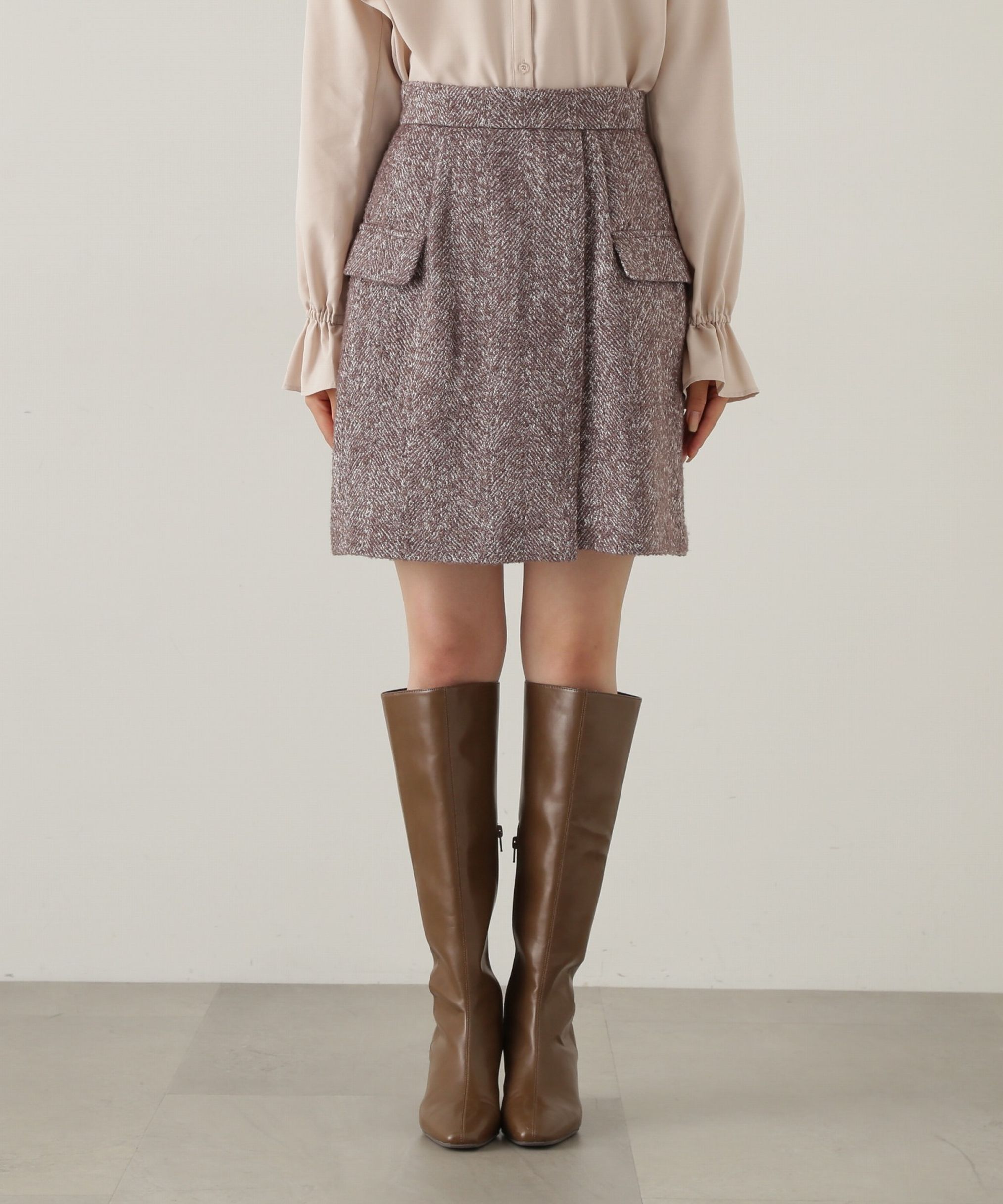 PROPORTION BODY DRESSING「フラップミニスカート　WEB限定カラー：エクリュツィード」|スカート|