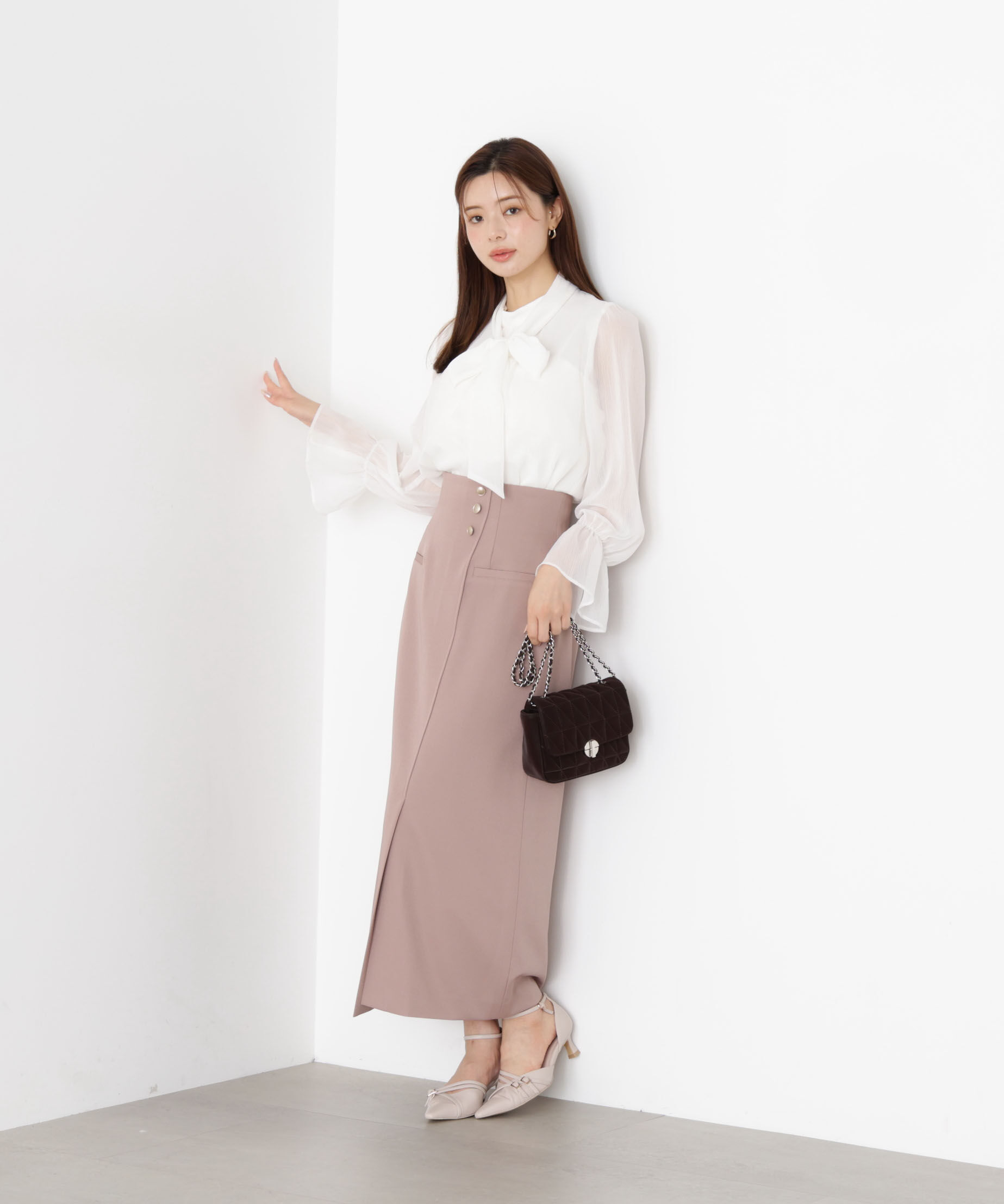 PROPORTION BODY DRESSING「アシメ釦ナロースカート 25AW」|スカート|