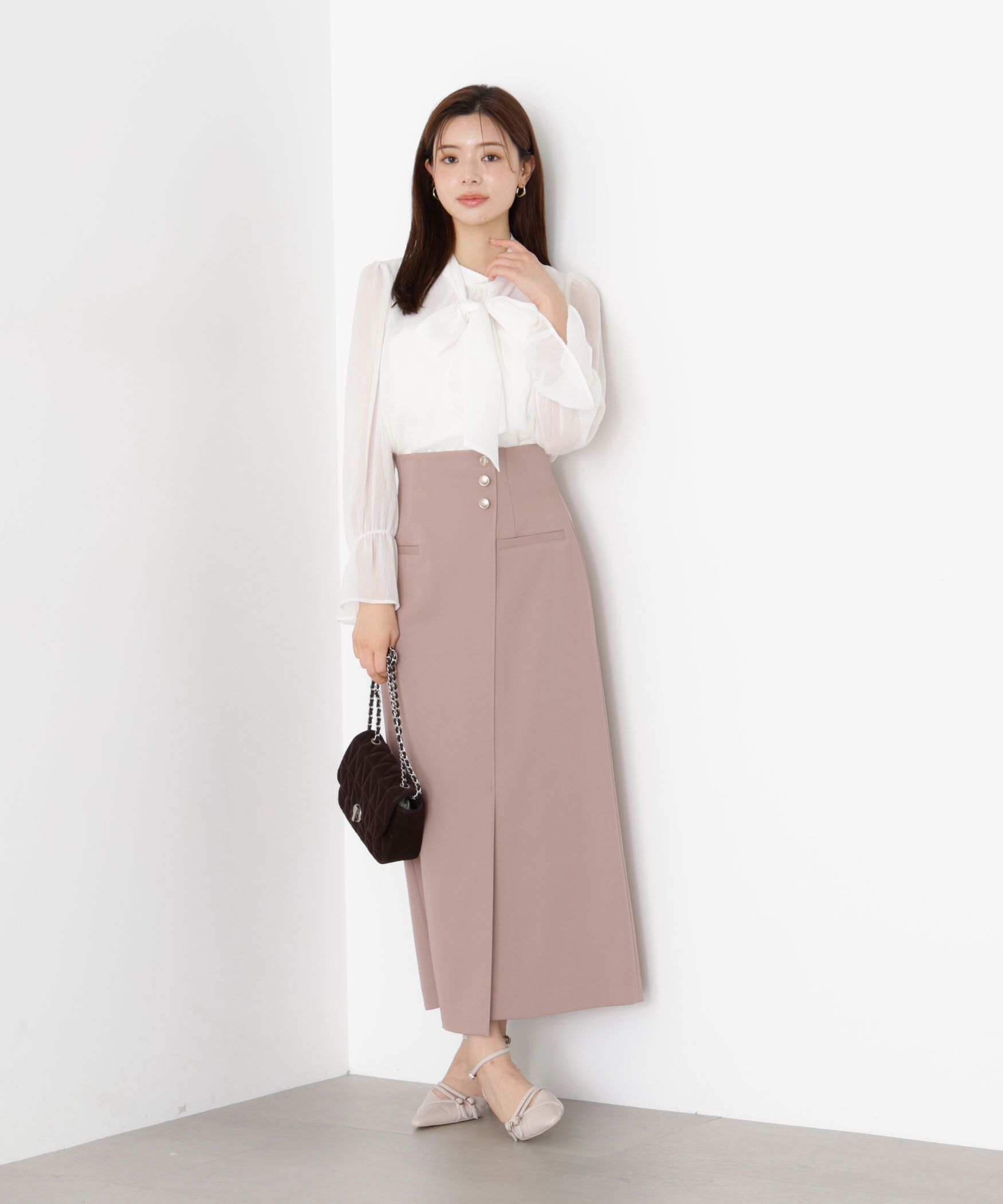 PROPORTION BODY DRESSING「アシメ釦ナロースカート 25AW」|スカート|