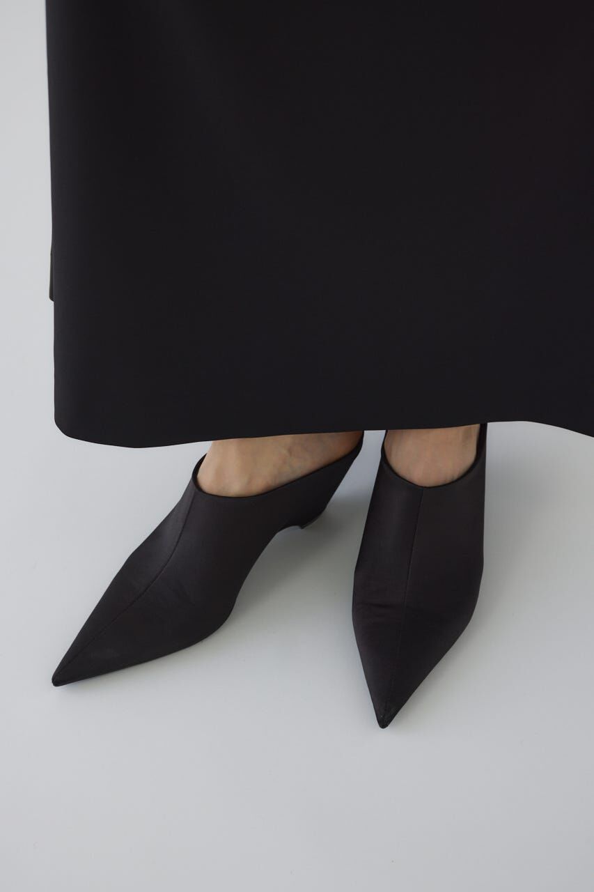 RIM.ARK 「Pointed satin mule」|サンダル|