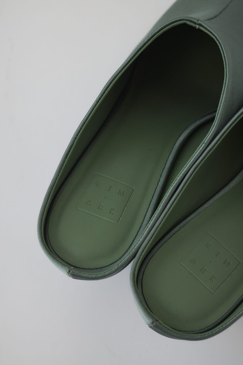 RIM.ARK 「Pointed satin mule」|サンダル|