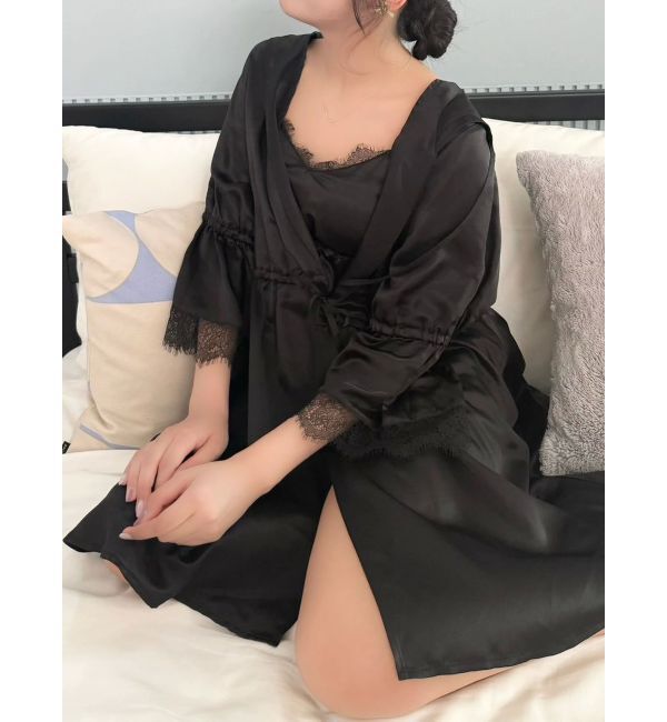 dazzlin「【吉田朱里】シルクフードヘアカバーガウン」|ルームウェア|