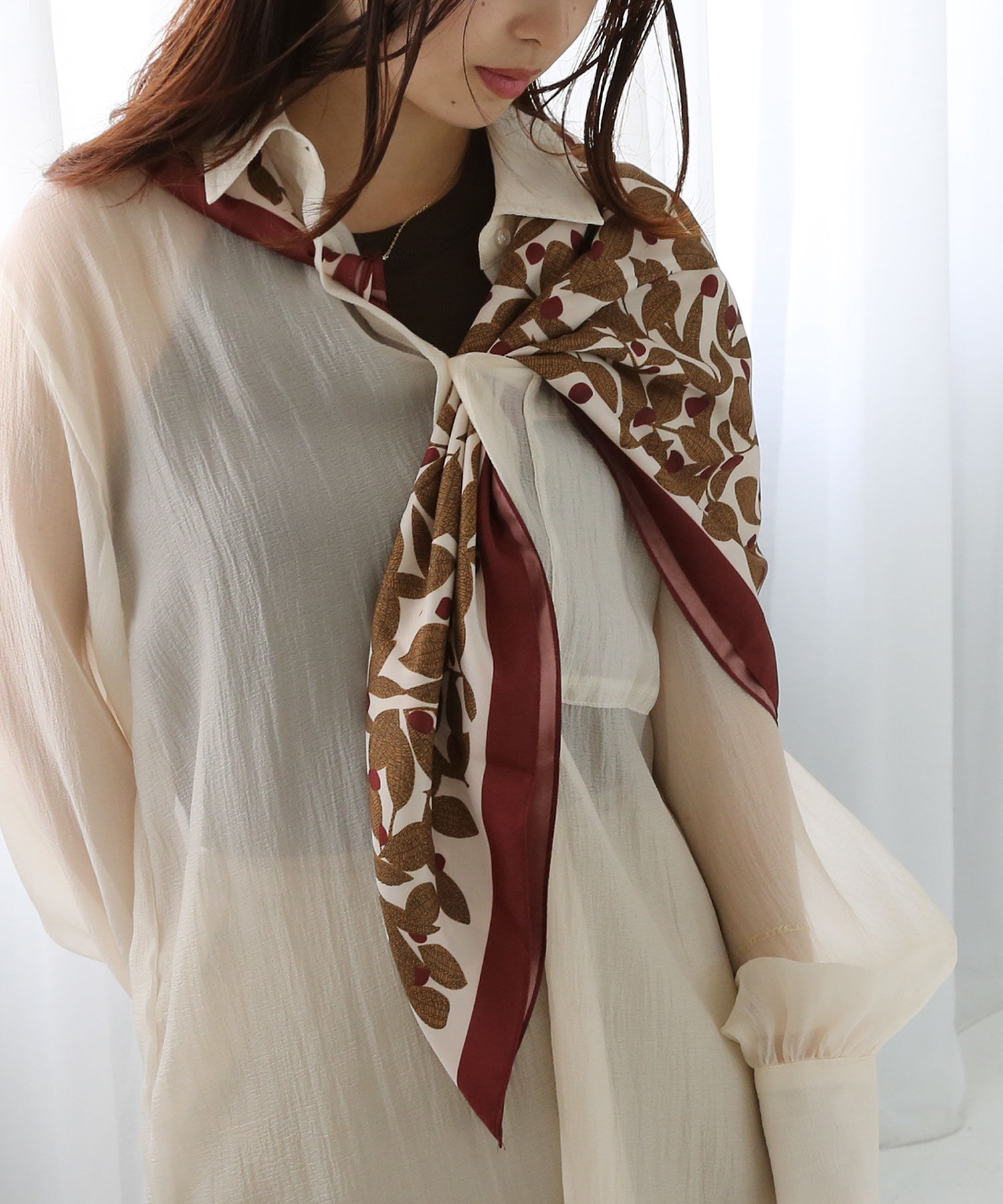  「［90cm&times;90cm］大判ツイルプリントスカーフ」|バンダナ・スカーフ|リーフ