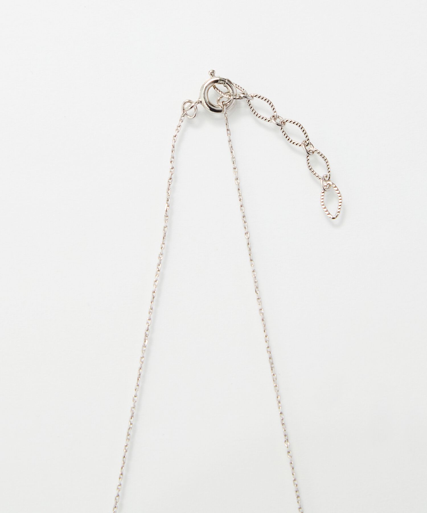 Phoebe「【金属アレルギー対応】シャイニーフチミルネックレス　シルバー」|ネックレス|