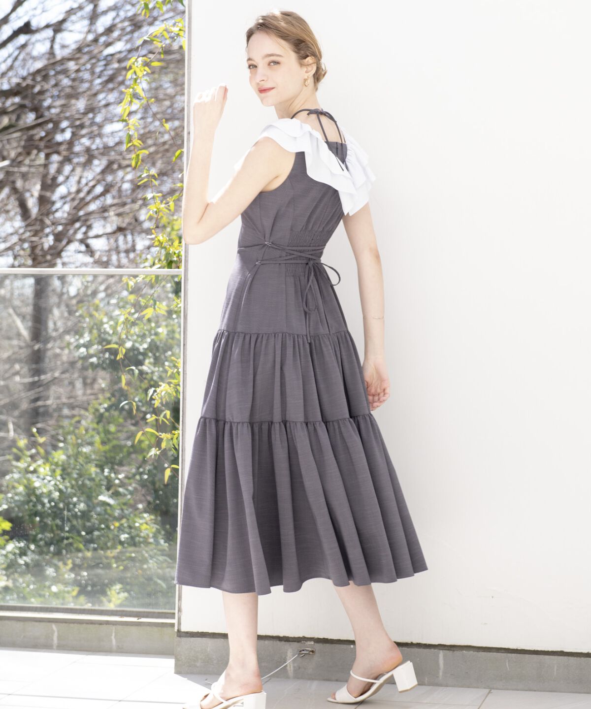 アンドクチュール「配色フリル襟ティアードワンピース」|ワンピース|