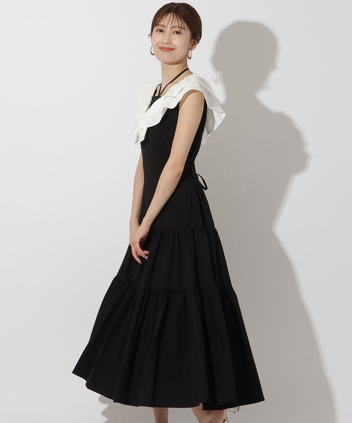 アンドクチュール「配色フリル襟ティアードワンピース」|ワンピース|