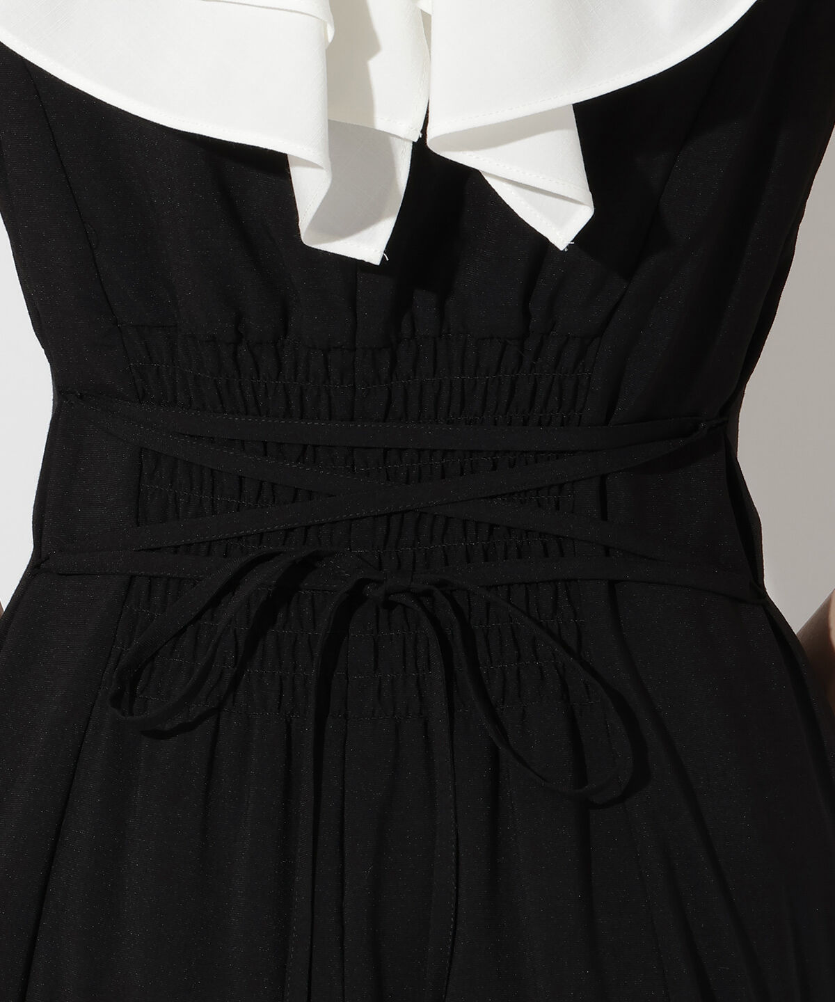 アンドクチュール「配色フリル襟ティアードワンピース」|ワンピース|