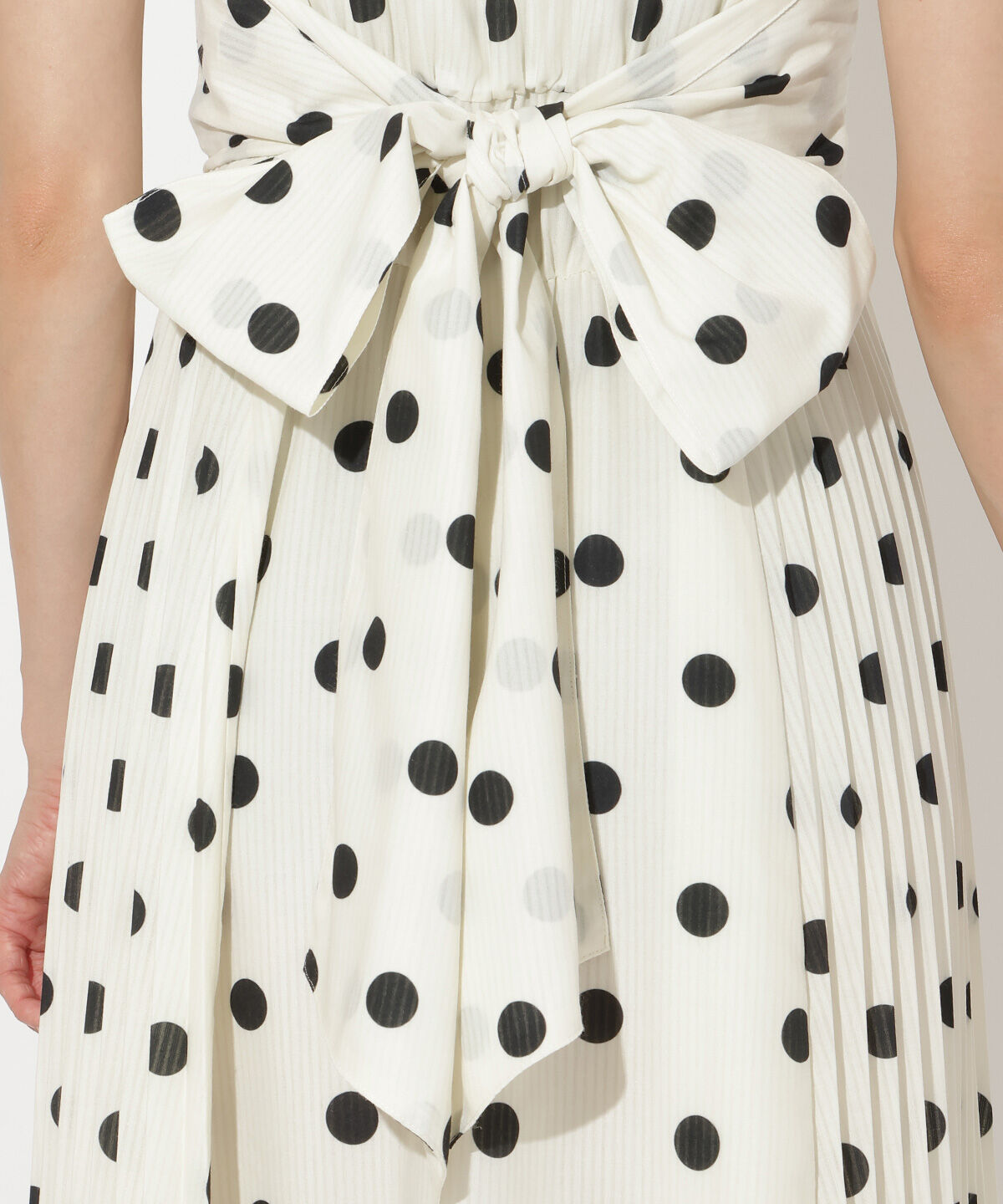 アンドクチュール「シアープリントサイドプリーツワンピース」|ワンピース|