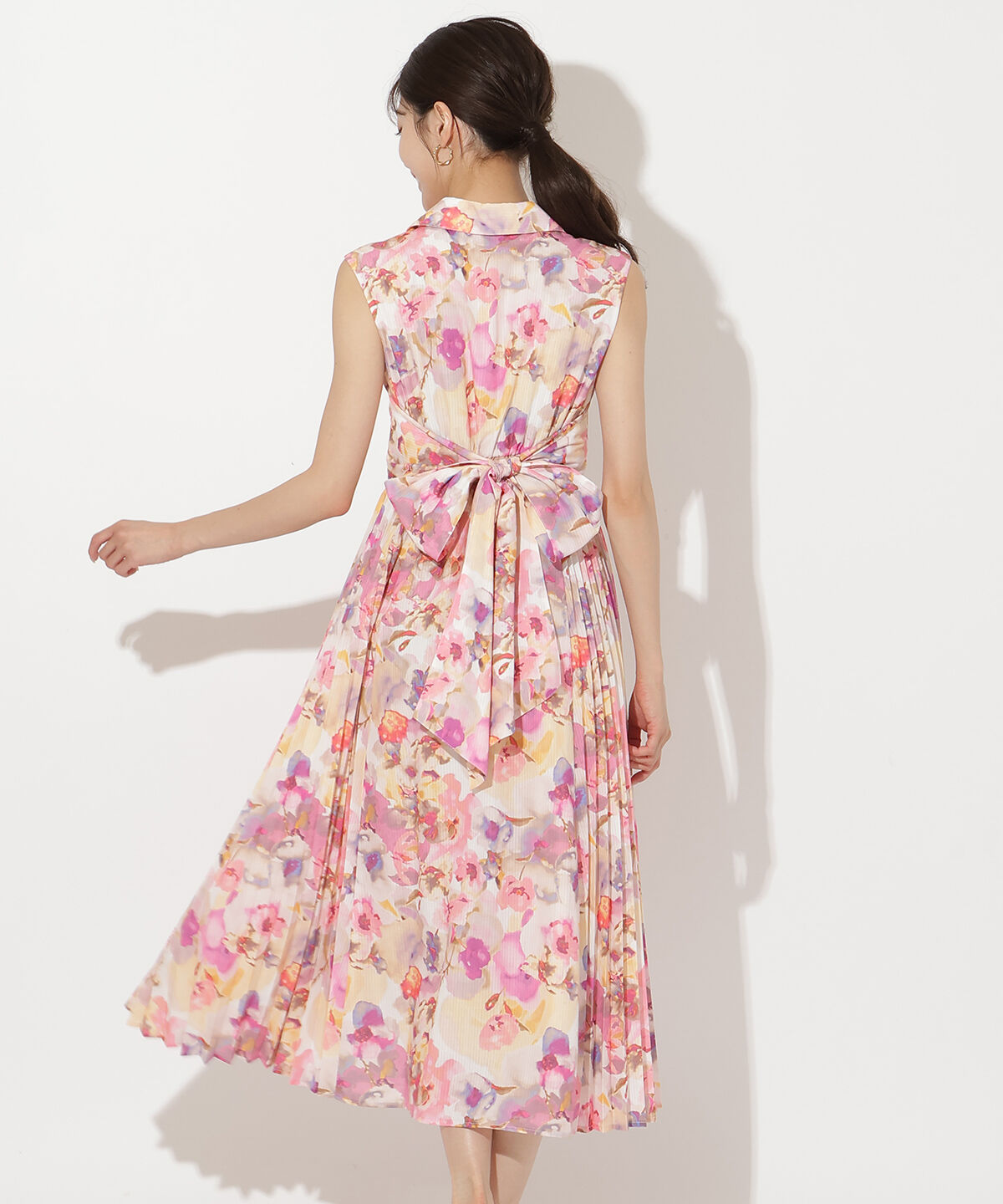 アンドクチュール「シアープリントサイドプリーツワンピース」|ワンピース|