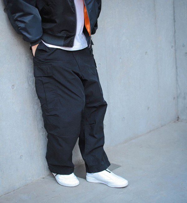BEAMS「BEAMS / ビッグ 6ポケット カーゴパンツ」|その他|BLACK