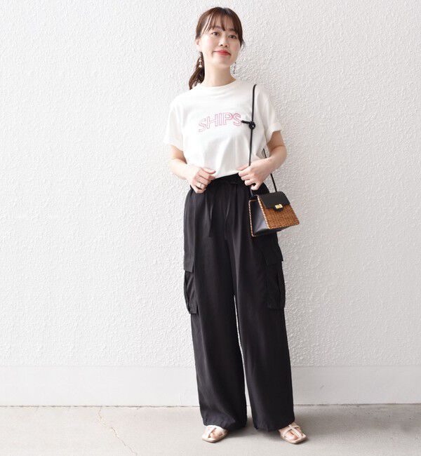 SHIPS for women「《一部追加予約》【WEB限定】 SHIPS ラウンド プリント ロゴ TEE」|Tシャツ・カットソー|