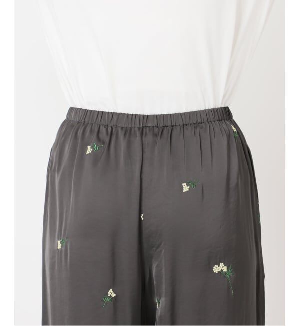 OUTDOOR PRODUCTS Usual Things「フラワーエンブロイダリーサテンイージーパンツ」|スラックス|