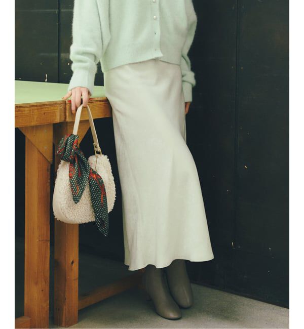  「【洗える】フィブリルサテンマーメイドスカート」|スカート|グリーン