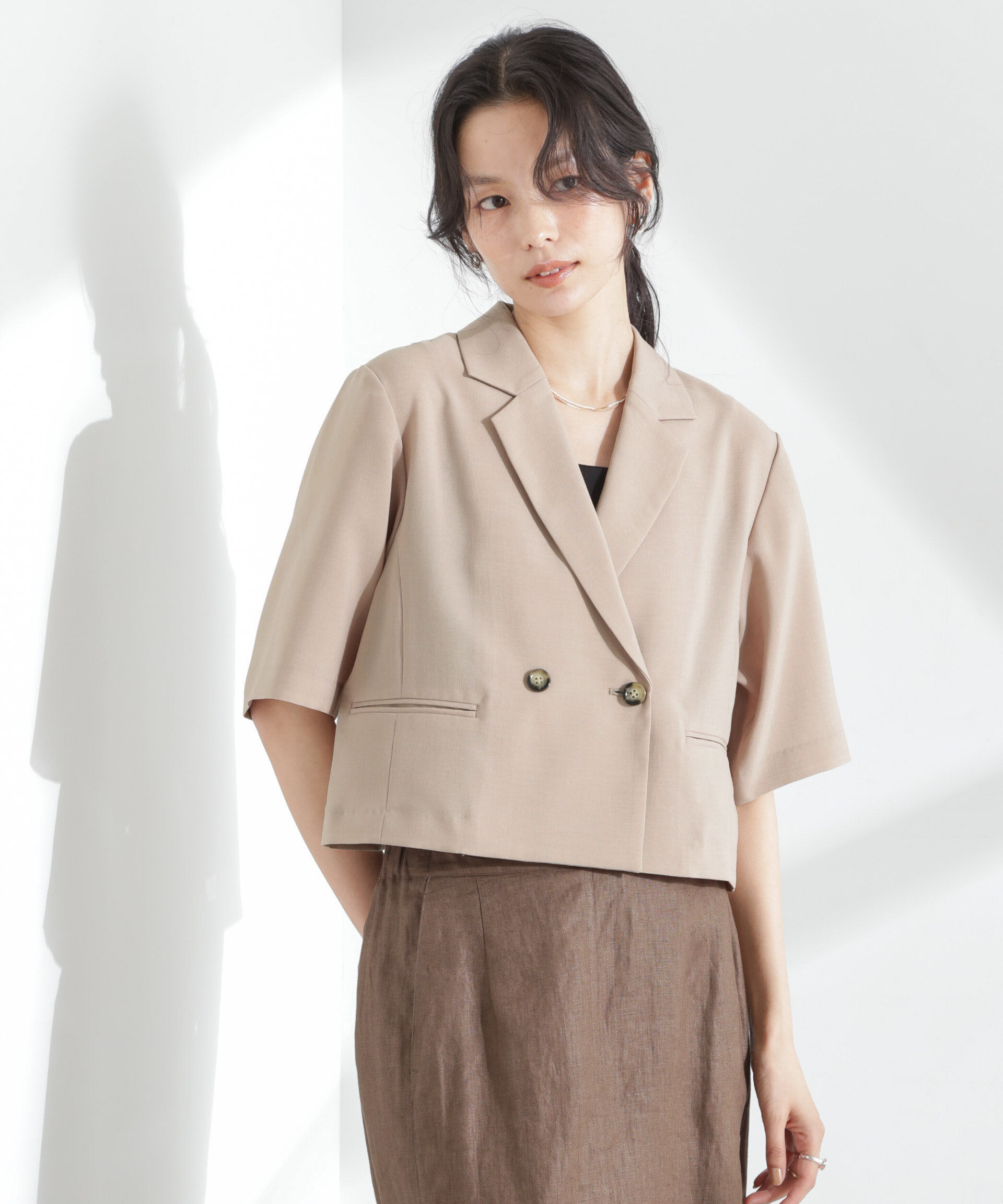 nano･universe「メランジドライ 半袖ショートダブルジャケット(セットアップ可)」|テーラードジャケット|