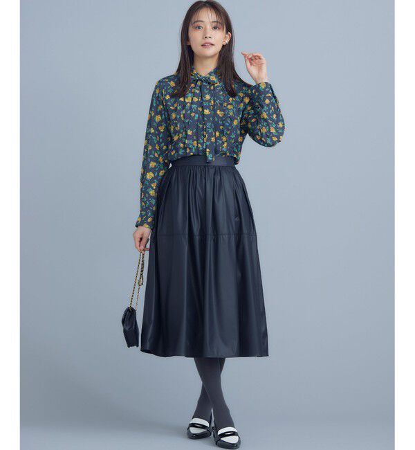 組曲「レザーライクライト タックギャザースカート」|スカート|