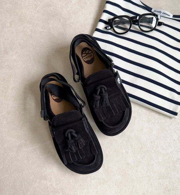 fredy emue「【SHAKA/シャカ】 MOC MULE TASSEL SUEDE」|その他|ブラック