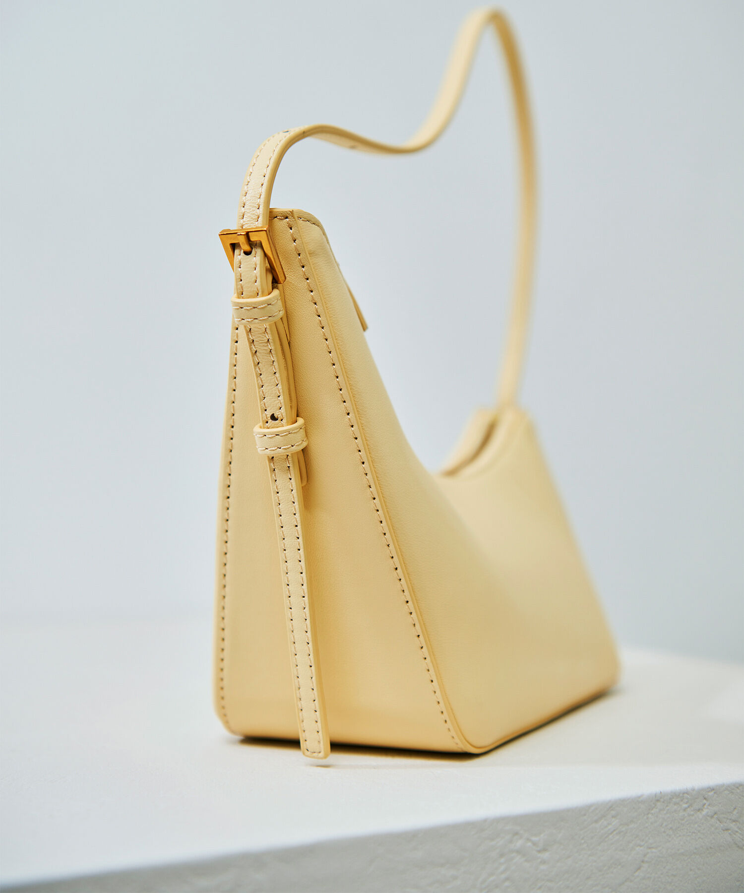 ROPE「アシンメトリーセイルフォルムバッグ」|ハンドバッグ|