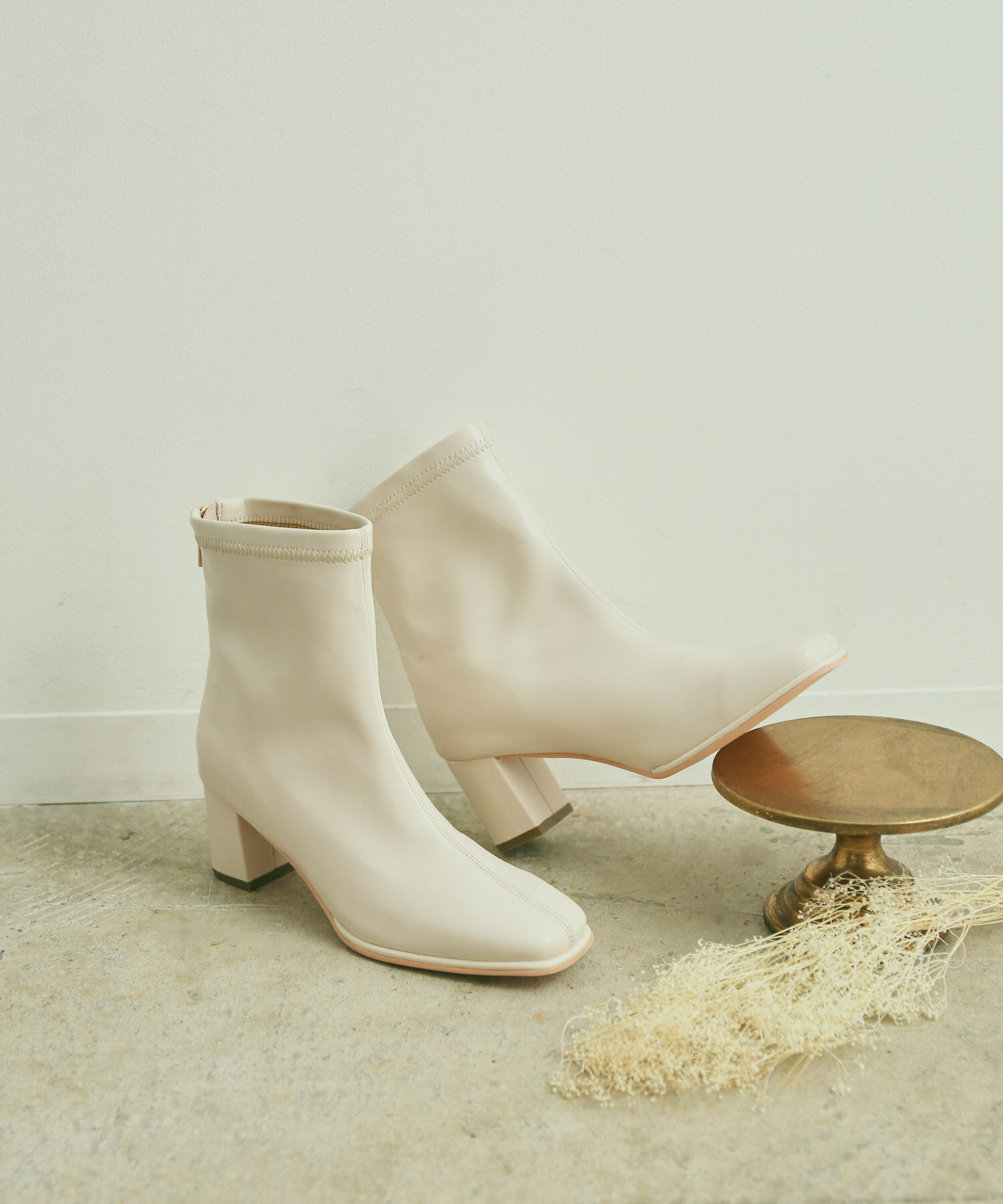 Juze「柔らかく足にフィット。スクエアトゥストレッチブーツ」|その他|