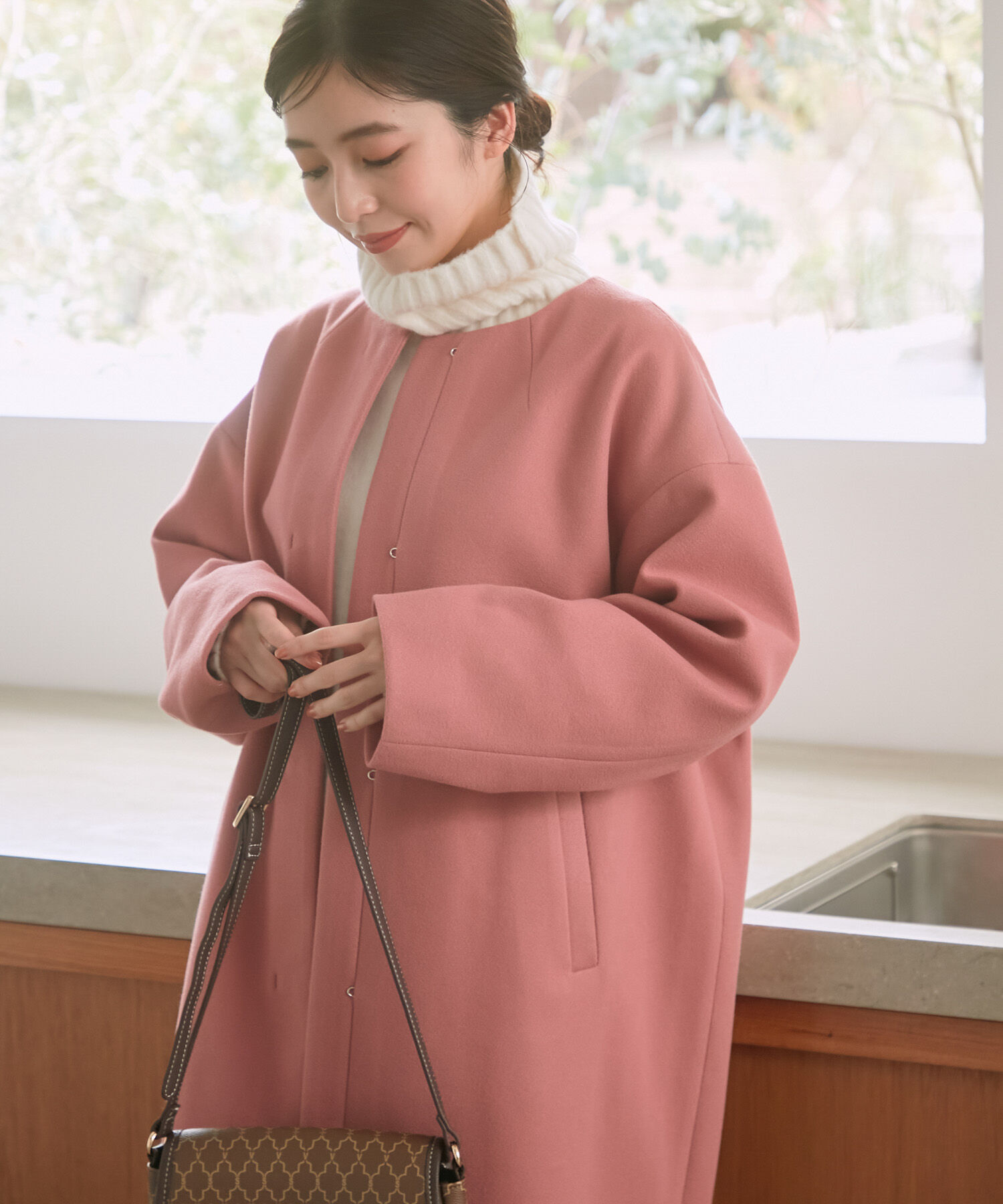 VIS「スッキリ見えフェイクウールノーカラーロングコート」|その他|