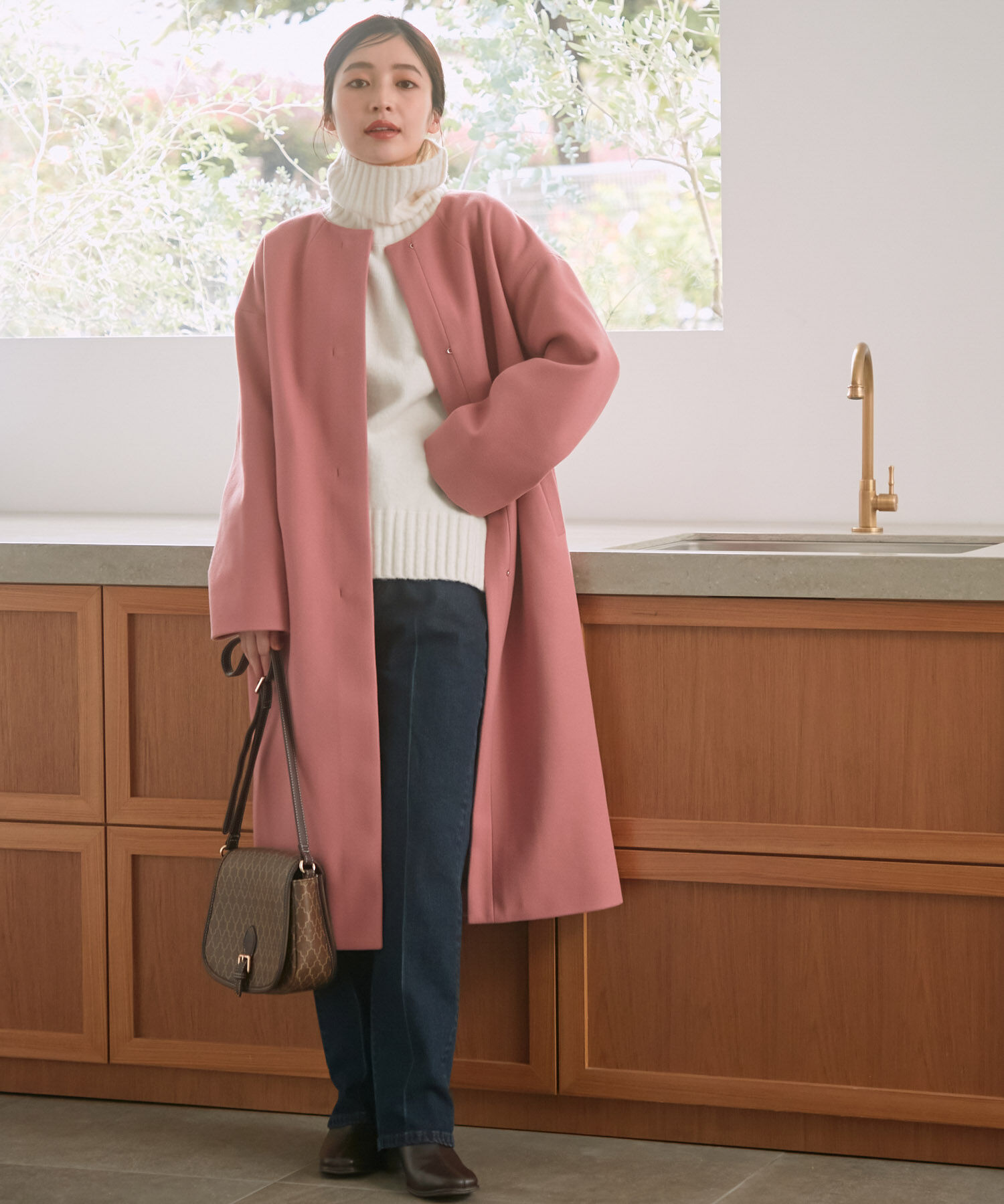 VIS「スッキリ見えフェイクウールノーカラーロングコート」|その他|