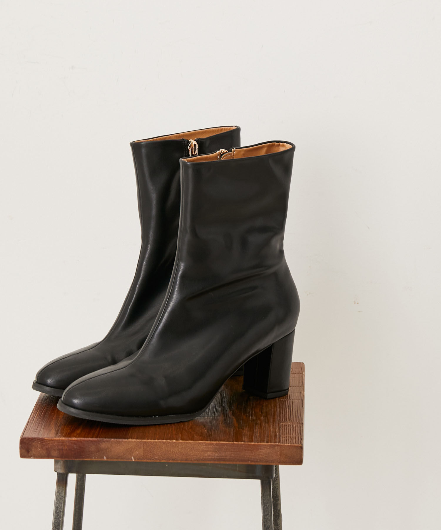 VIS「ソフトヒールショートブーツ」|ロングブーツ|