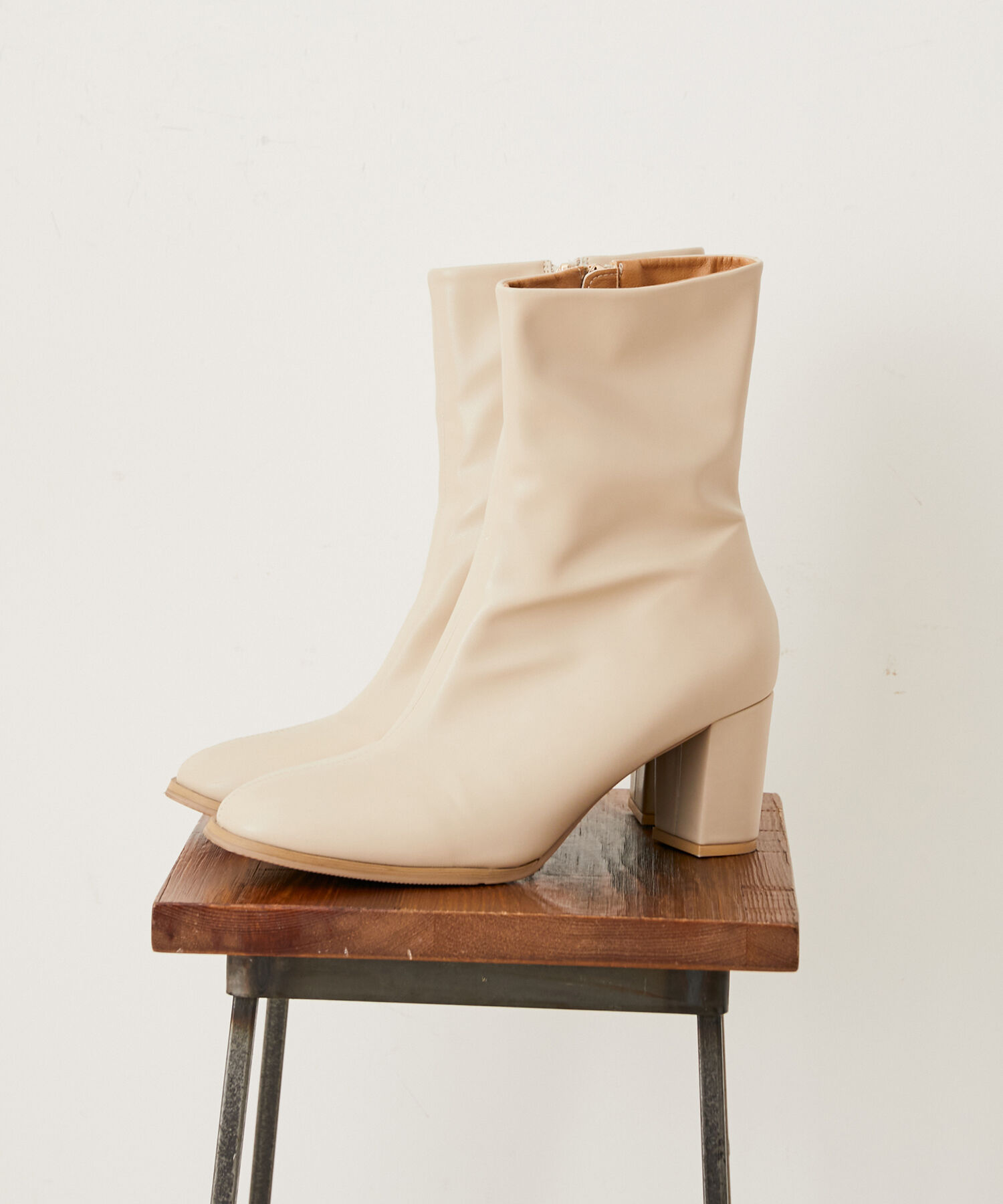 VIS「ソフトヒールショートブーツ」|ロングブーツ|