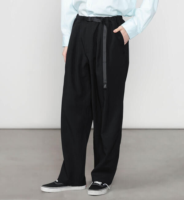  「Gramicci | 〈別注〉2タック ワイドイージーパンツ MEN」|チノ|