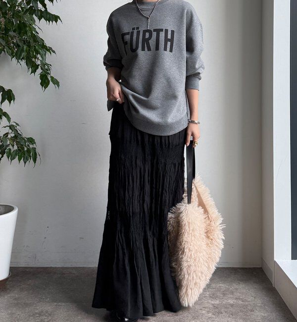  「【WEB限定】裏起毛ヘムラインロゴトップス」|Tシャツ・カットソー|