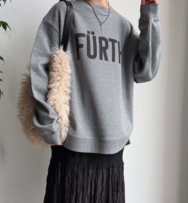  「【WEB限定】裏起毛ヘムラインロゴトップス」|Tシャツ・カットソー|