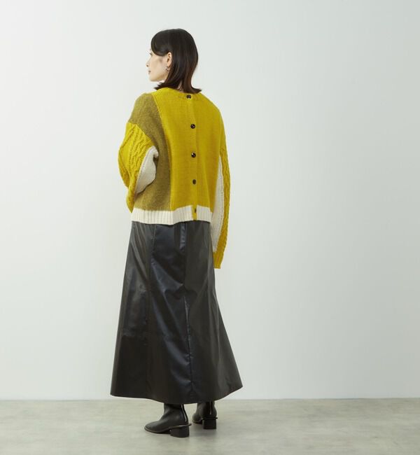 SOFFITTO「エナメルフェイクレザーパネルスカート」|スカート|