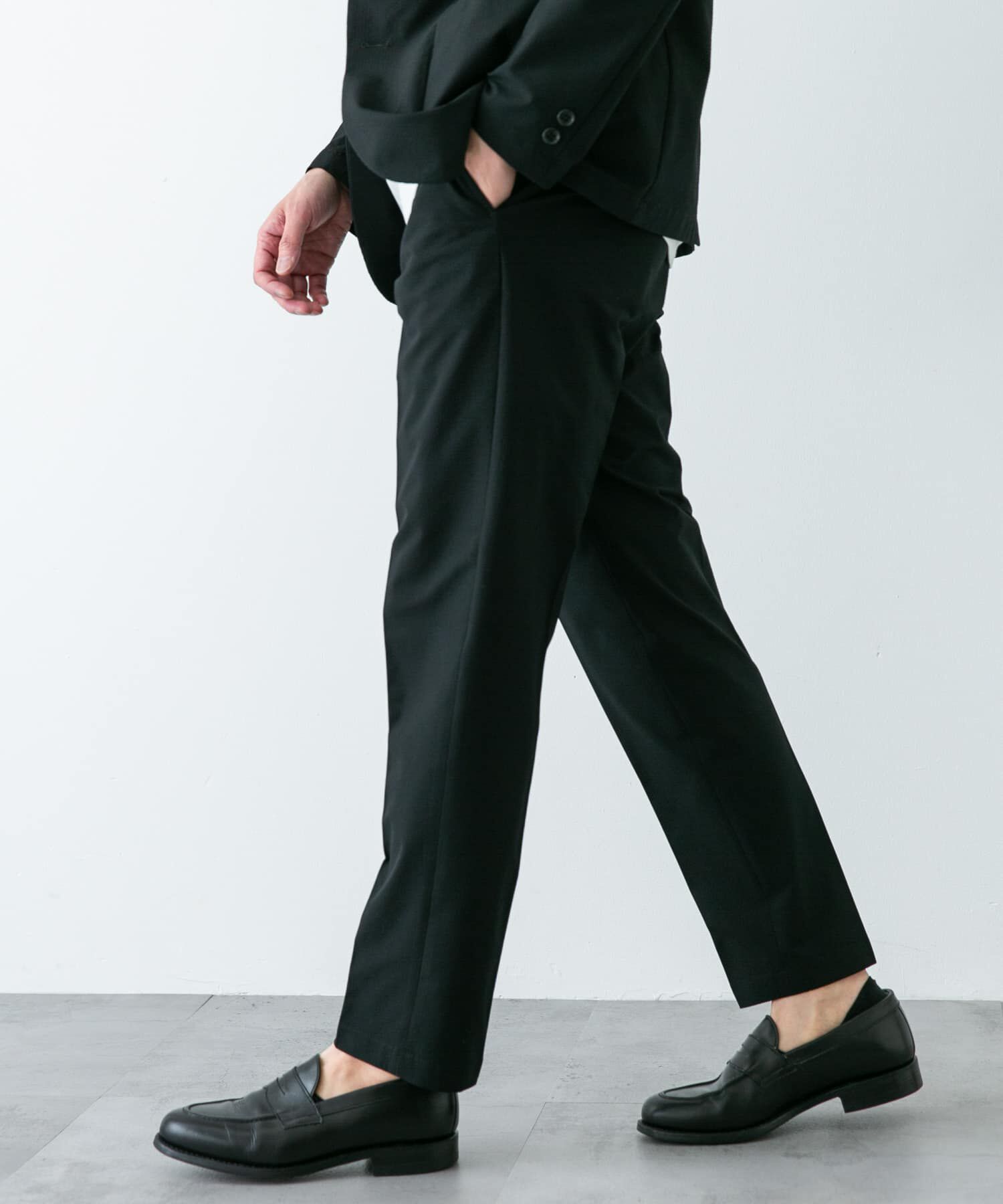 URBAN RESEARCH DOORS「『イージーケア』LIFE STYLE TAILOR　シアサッカーコンフォータブルパンツ」|スラックス|