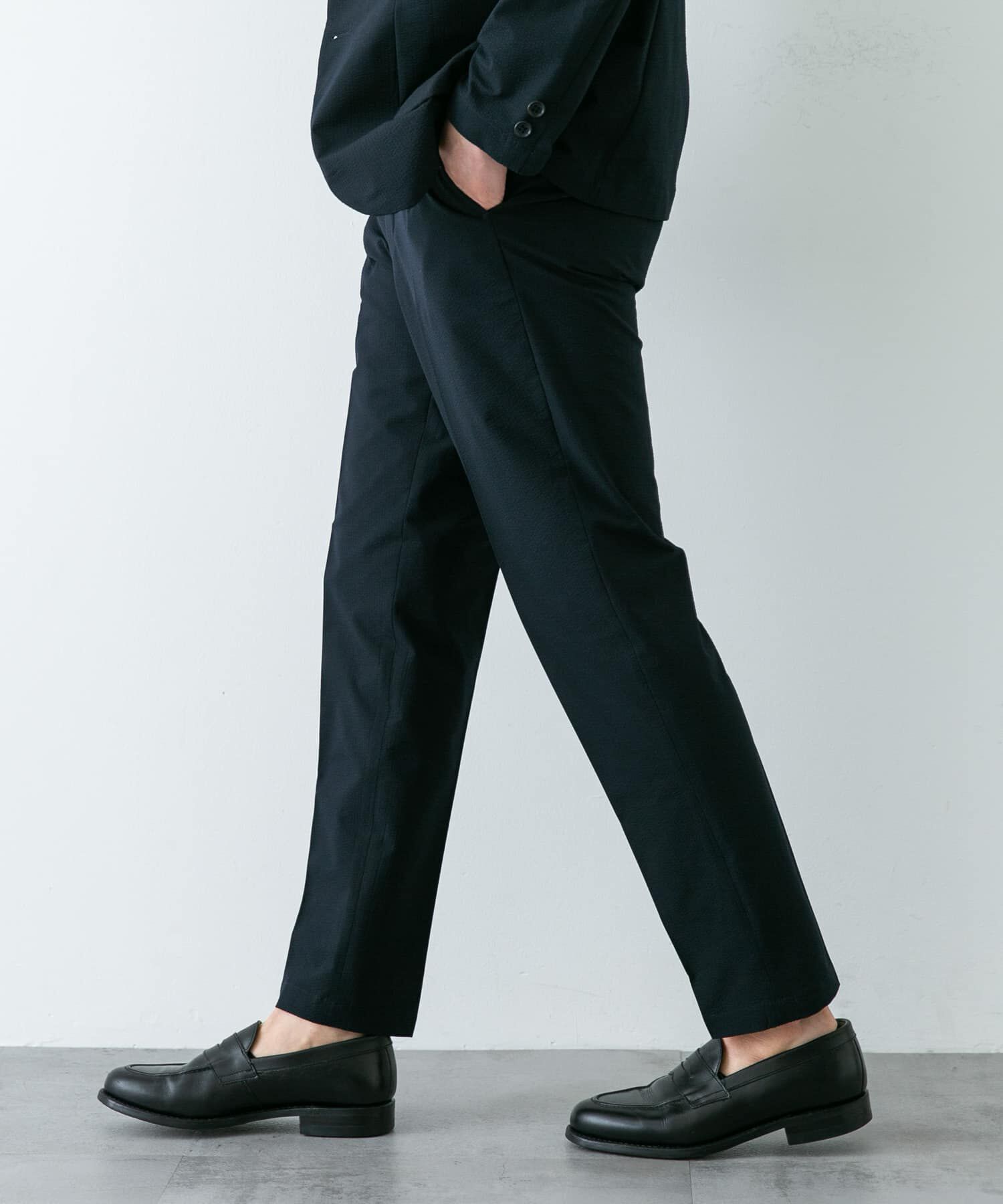 URBAN RESEARCH DOORS「『イージーケア』LIFE STYLE TAILOR　シアサッカーコンフォータブルパンツ」|スラックス|