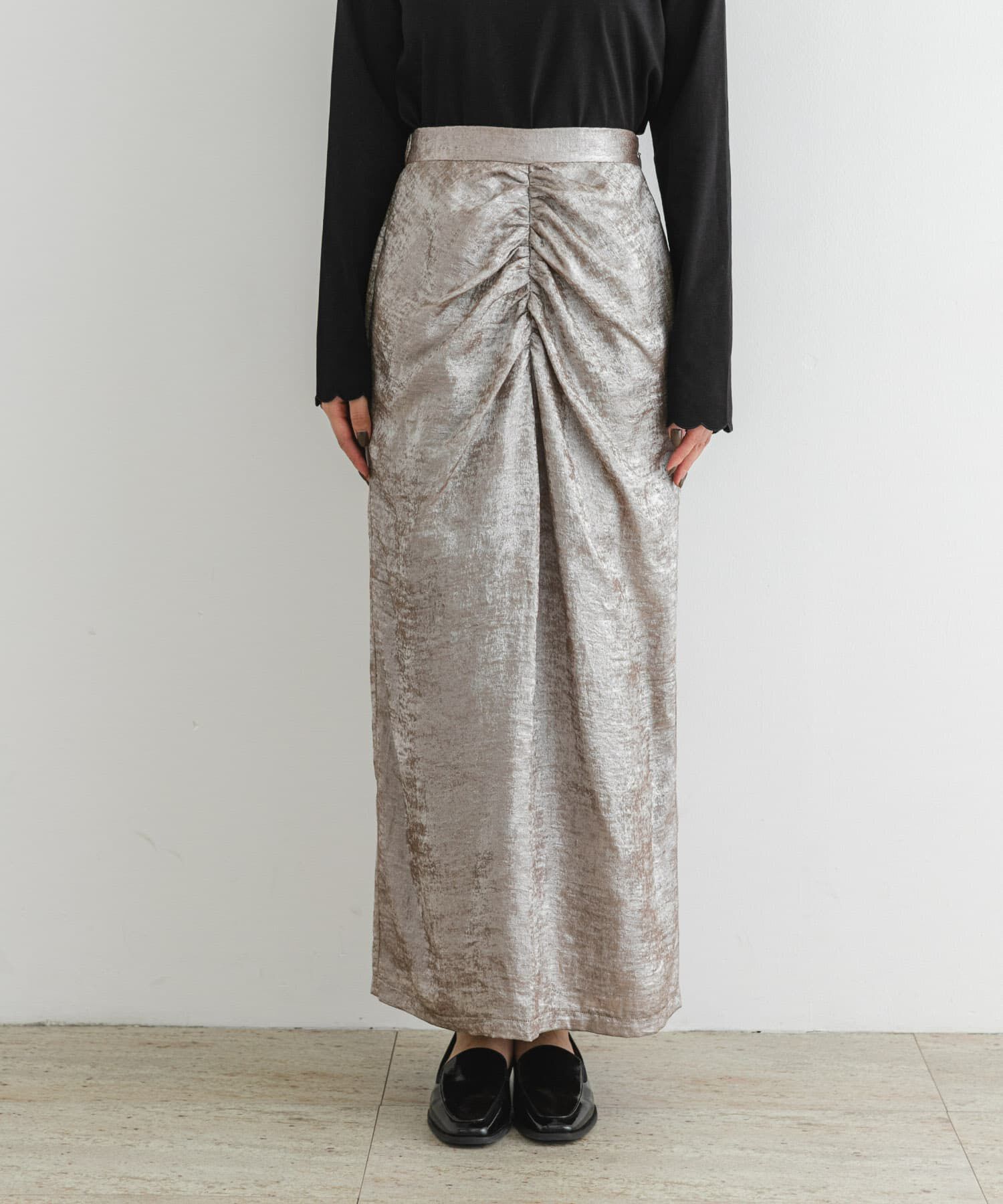 URBAN RESEARCH ROSSO「F by ROSSO　シャイニーフロントギャザータイトスカート」|スカート|