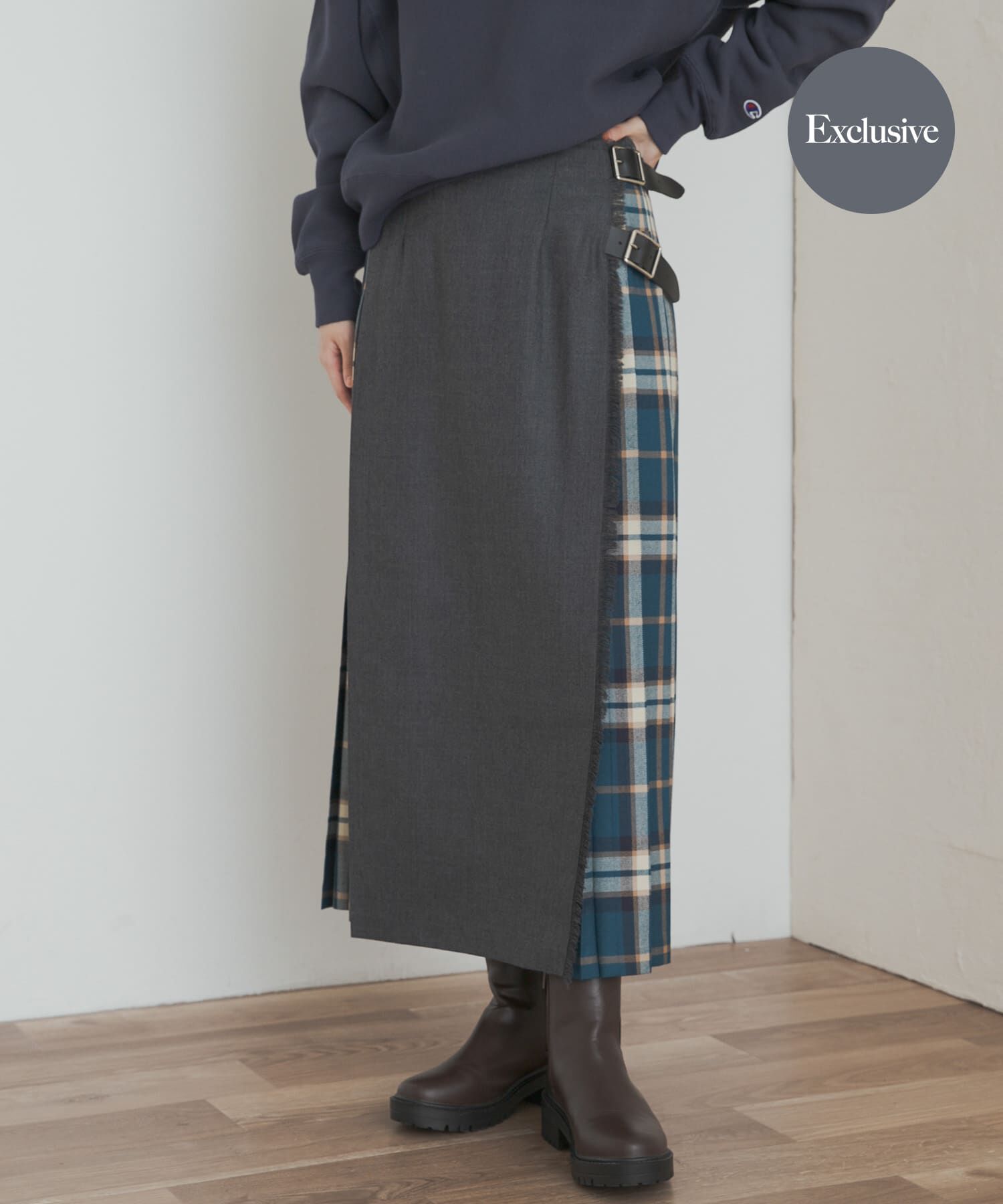 URBAN RESEARCH DOORS「『別注』O&rsquo;NEIL OF DUBLIN&times;DOORS　COMBI QUILT SKIRT」|スカート|グレー系その他