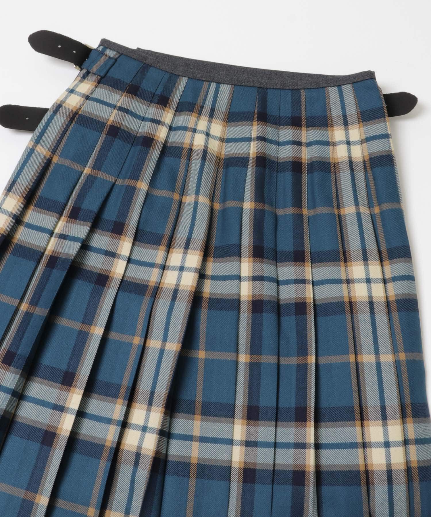 URBAN RESEARCH DOORS「『別注』O&rsquo;NEIL OF DUBLIN&times;DOORS　COMBI QUILT SKIRT」|スカート|