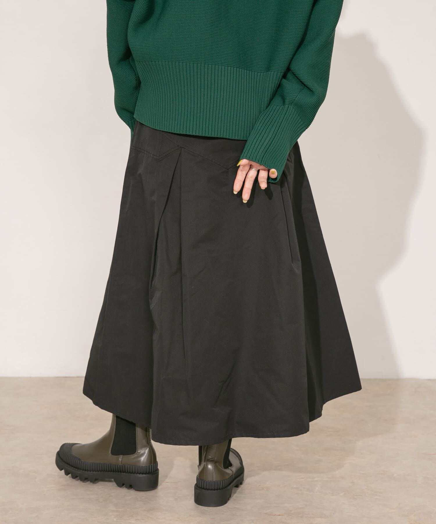  「タックミディスカート」|スカート|