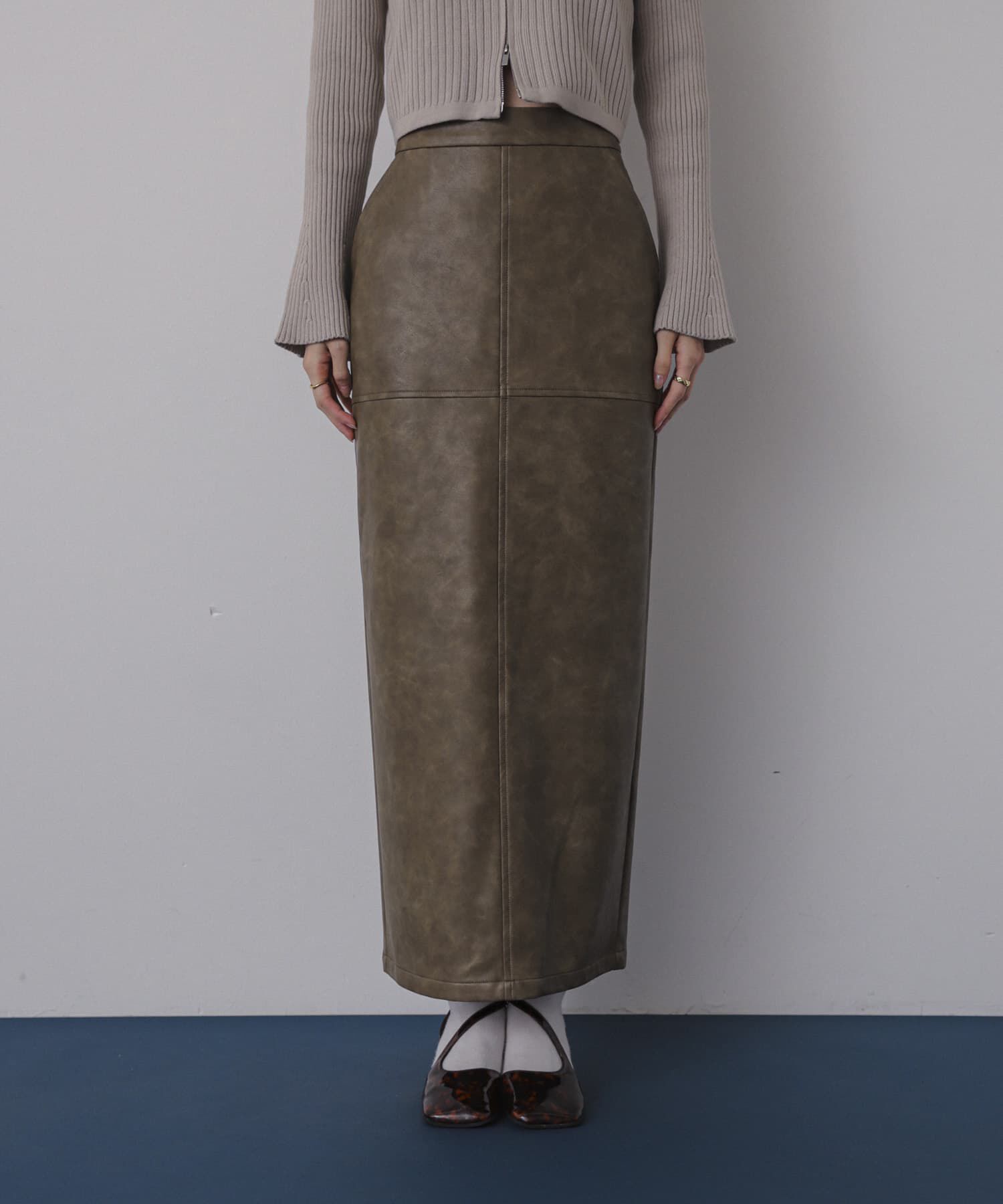 SENSE OF PLACE by URBAN RESEARCH「ヴィンテージレザーライクペンシルスカート」|スカート|