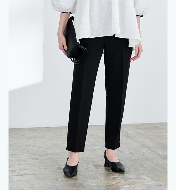 ur's「ストレッチセンタープレスカラーパンツ」|スラックス|ブラック