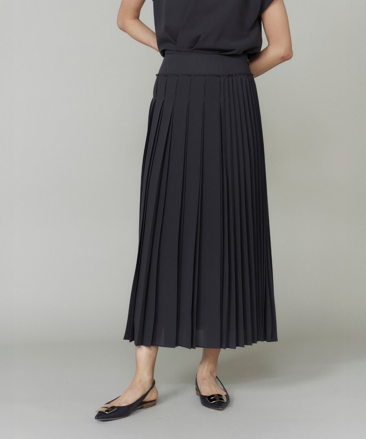 la veille by SUPERIOR CLOSET「《大きいサイズ》アシンメトリープリーツスカート　」|スカート|