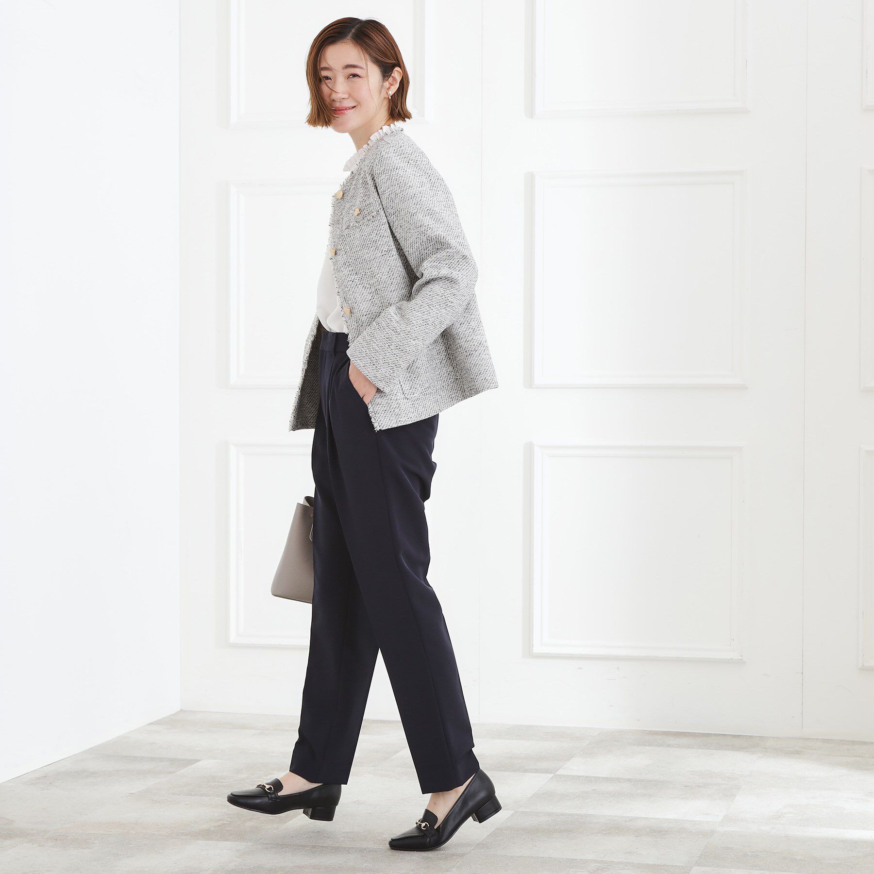 grove「【ハレの日・通勤】きちんとからカジュアルまで着回せる、ミドル丈ツイードジャケット」|ノーカラージャケット|