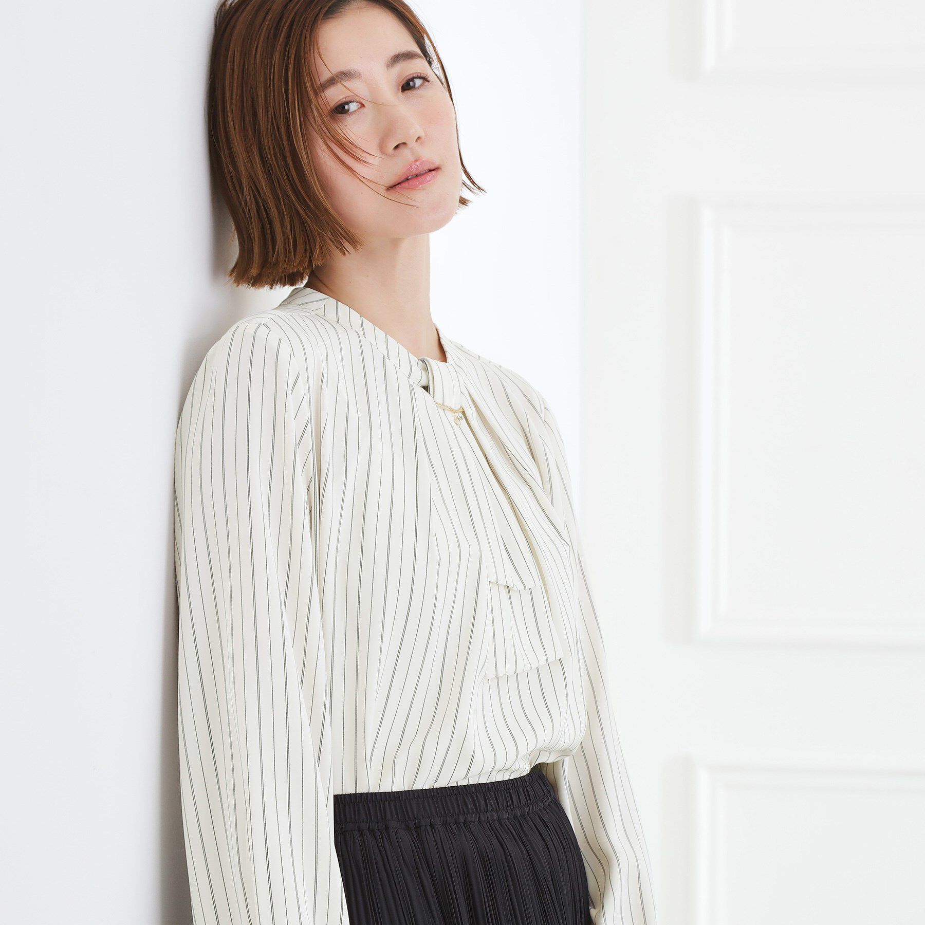 grove「【マシンウォッシュ/防シワ/UVカット】ボウタイブラウス【マルチWAY】」|シャツ・ブラウス|